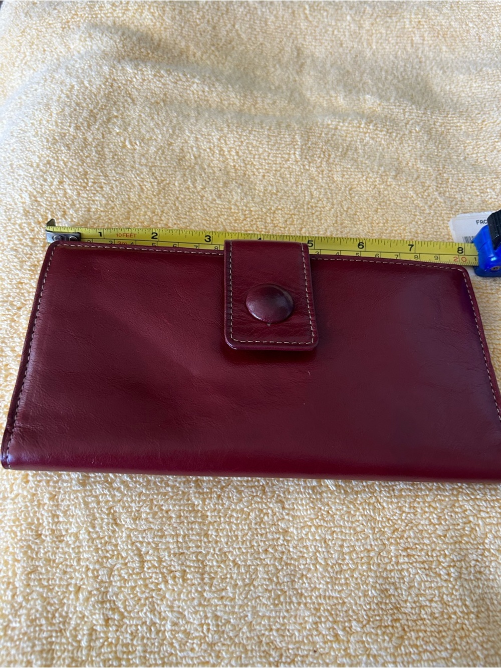 NWT Clarks Deep Wine Leather Tab Wallet